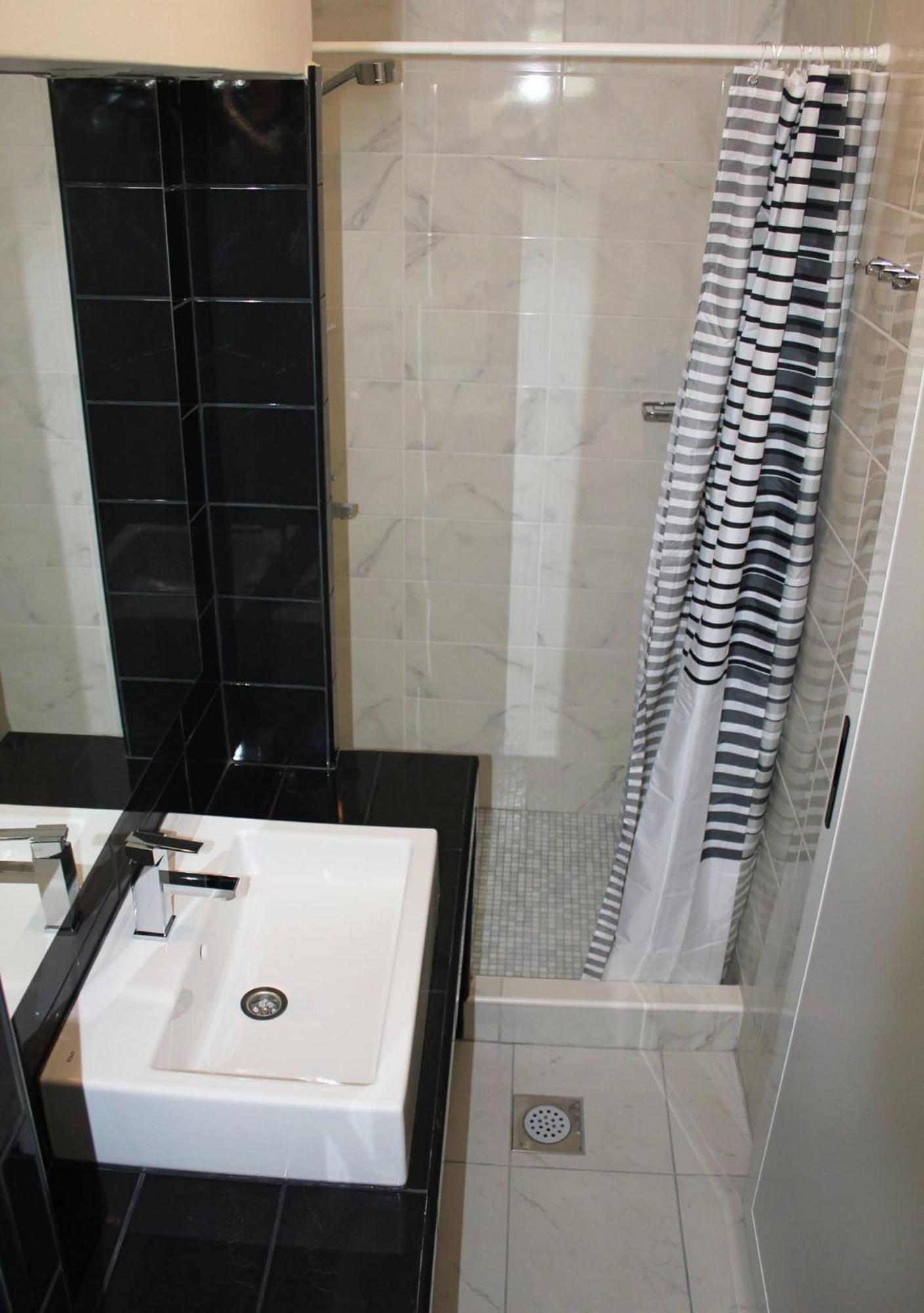 Apartments By The Sea Brist, Makarska - 505 Podaca Esterno foto